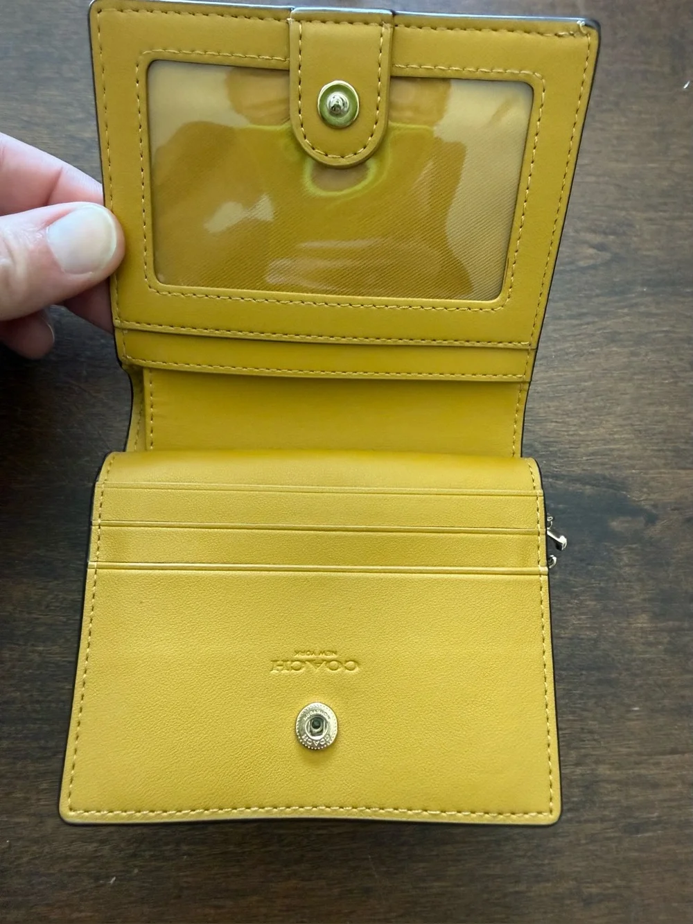 Coach Snap Wallet Croc-Embossed Mustard Yellow
